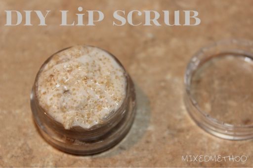  DIY Lip Scrub